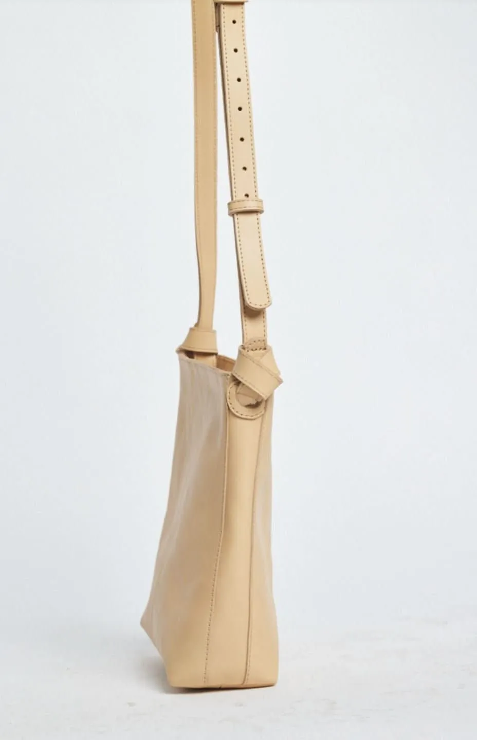 Cait Knotted Crossbody