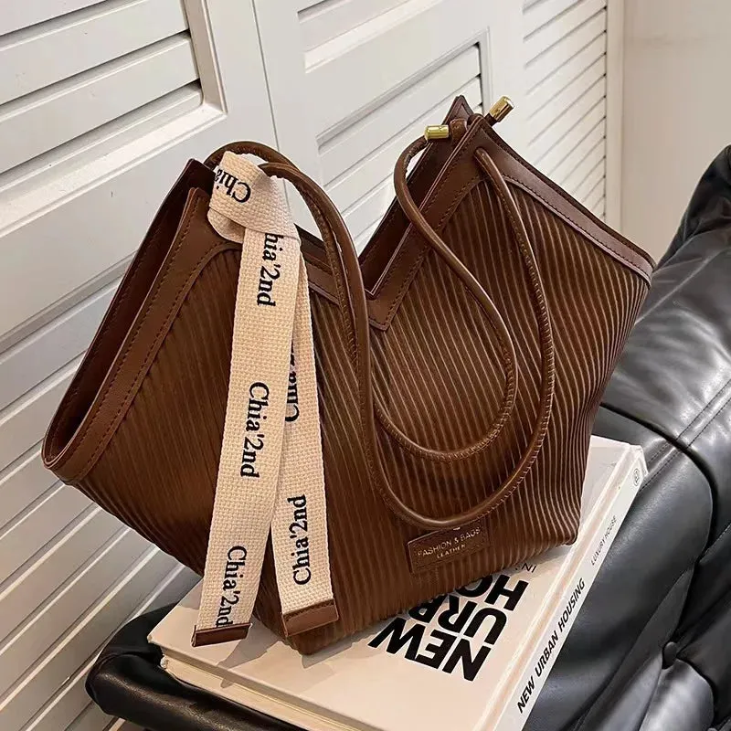Juliet Leather Shoulder Bag