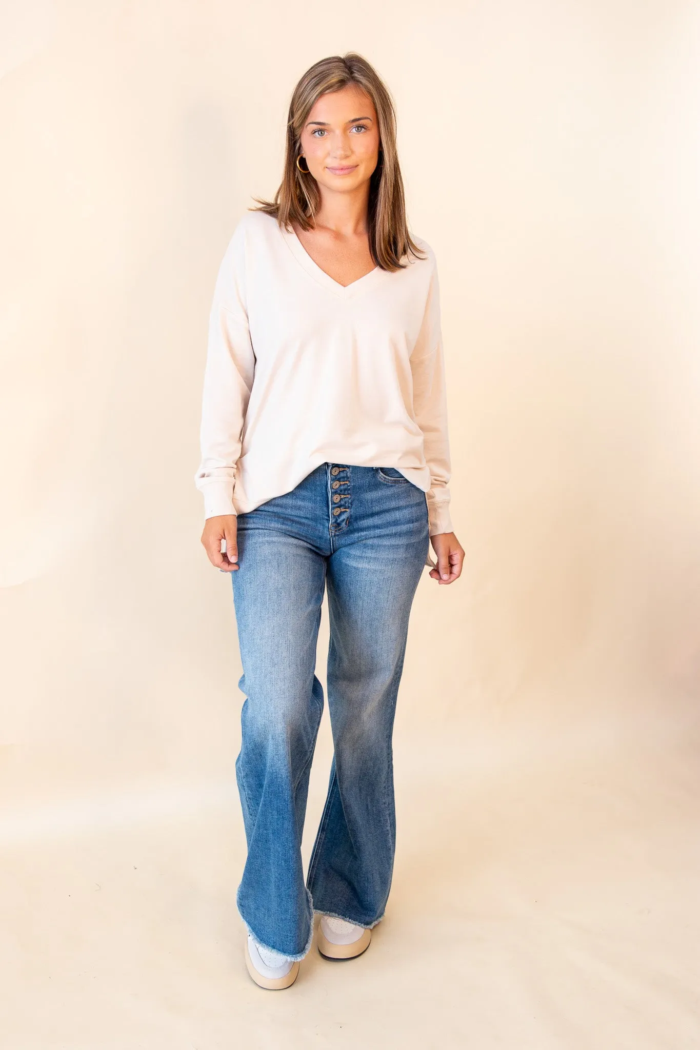 Modern V-Neck Weekender